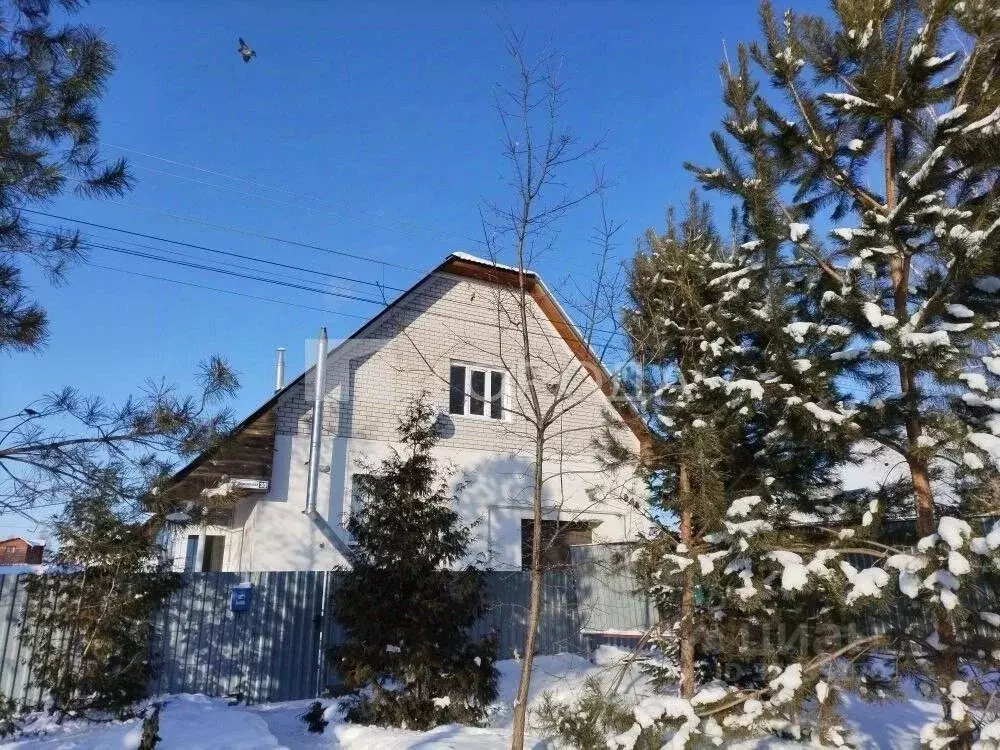 Дом в Алтайский край, Барнаул Авиатор мкр, ул. Зеркальная, 30 (180 м) - Фото 1