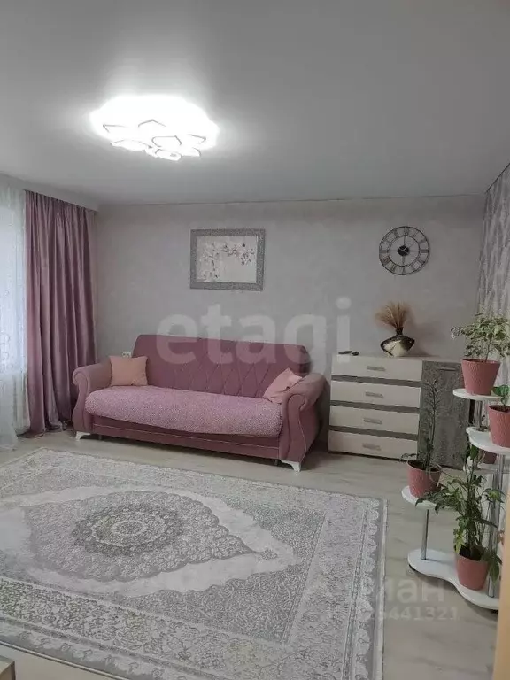 2-к кв. Тюменская область, Тобольск 9-й мкр, 34 (51.9 м) - Фото 2