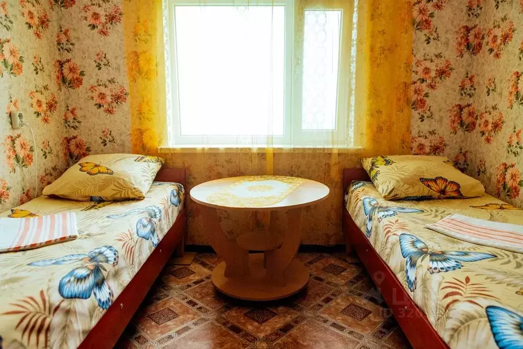 Комната Крым, Феодосия пер. Зерновский, 9А - Фото 2