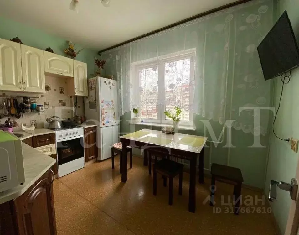 2-к кв. Омская область, Омск ул. Завертяева, 18к1 (56.0 м) - Фото 1