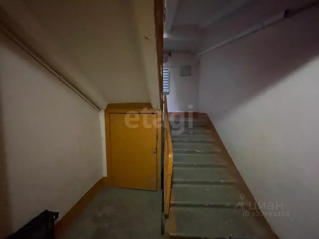 1-к кв. Астраханская область, Астрахань ул. Полякова, 19 (31.2 м) - Фото 2