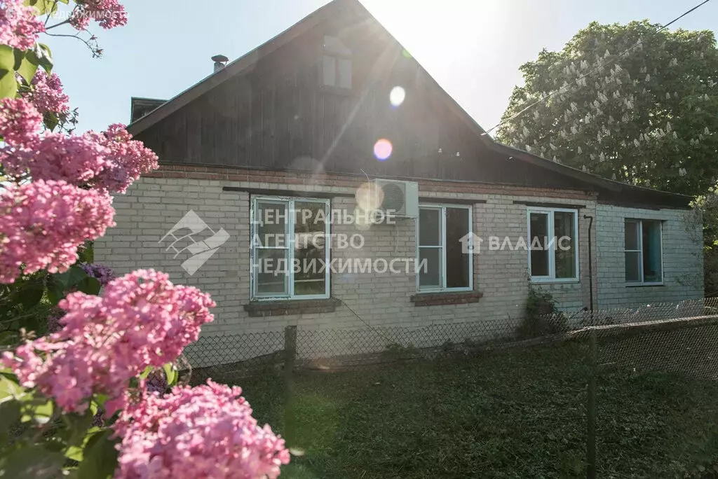 Дом в Истобниковское сельское поселение, село Бортное (130 м) - Фото 0