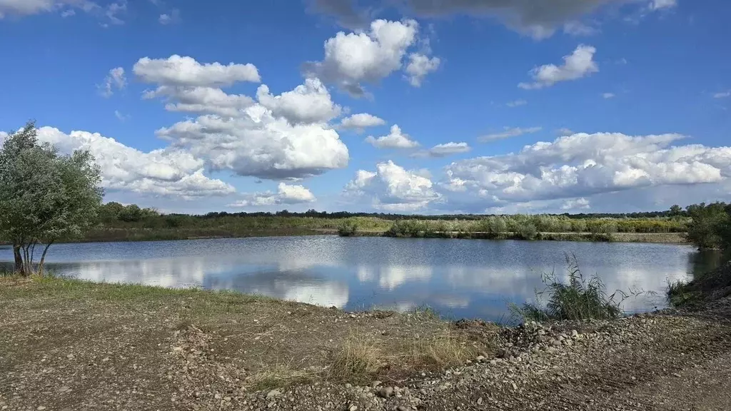 Участок в Адыгея, Майкоп городской округ, Ханская ст-ца  (1.0 га.) - Фото 1