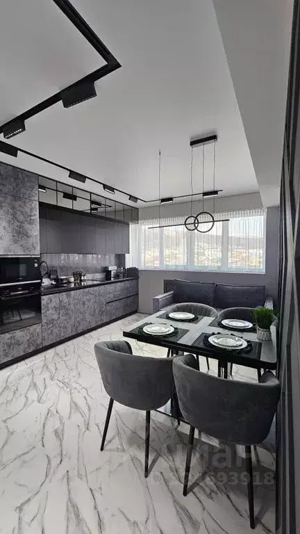 2-к кв. Сахалинская область, Южно-Сахалинск ул. Ленина, 563к3 (70.0 м) - Фото 1