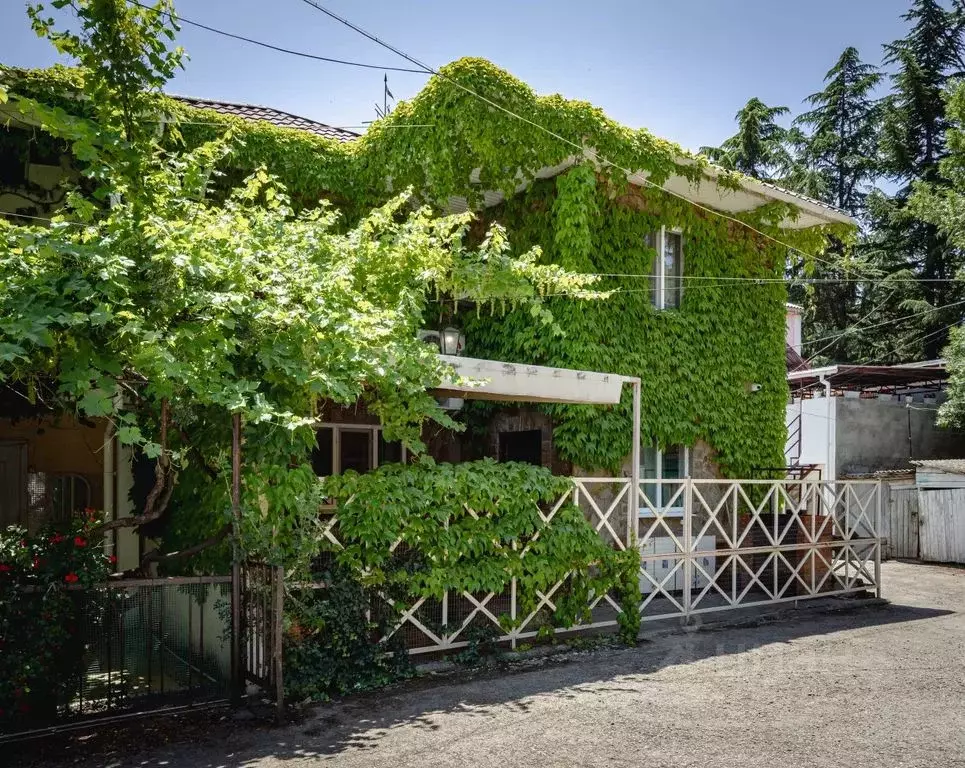 Дом в Крым, Алушта муниципальный округ, с. Малореченское ул. Парковая, ... - Фото 1