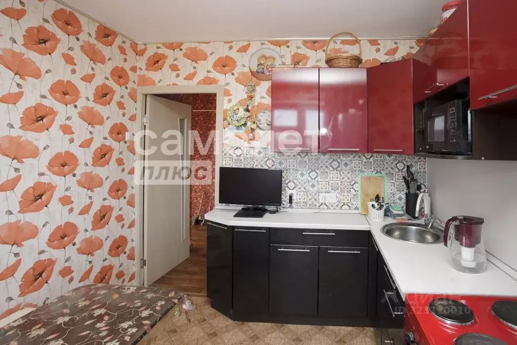 3-к кв. Кемеровская область, Кемерово просп. Химиков, 26 (71.9 м) - Фото 1