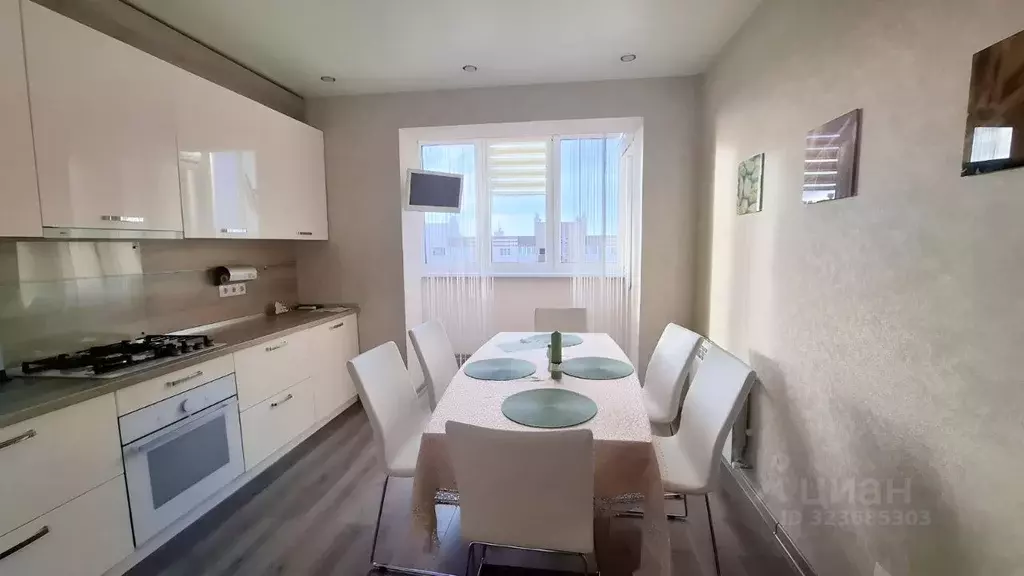 3-к кв. Калининградская область, Калининград ул. Виктора Денисова, 12 ... - Фото 1