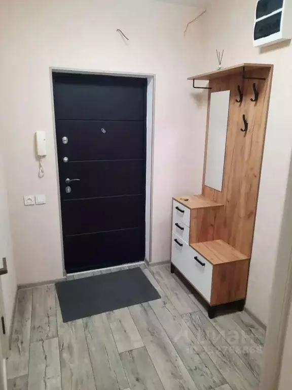 1-к кв. Крым, Симферополь ул. Никанорова, 4Е (45.0 м) - Фото 1