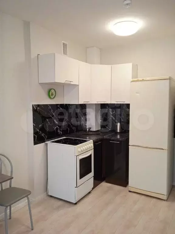 2-к. квартира, 40 м, 3/20 эт. - Фото 0