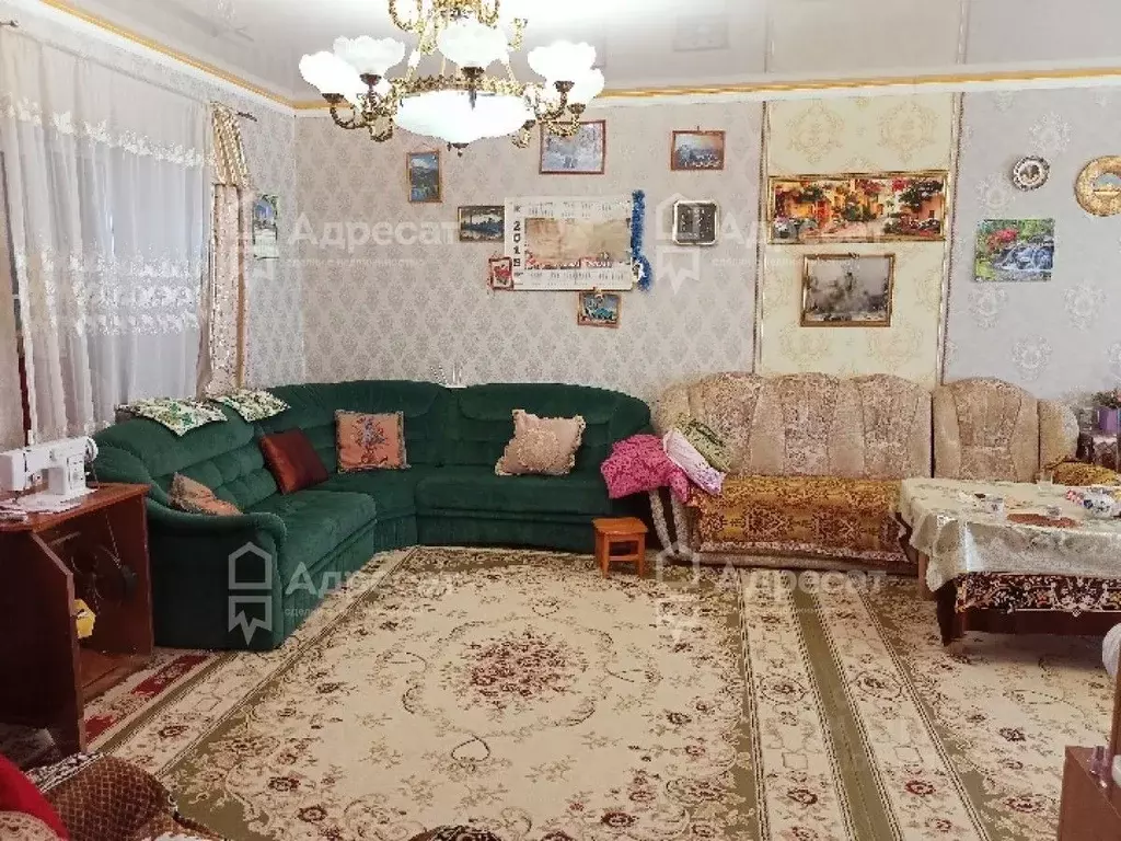 Дом в Волгоградская область, Волгоград Алексеевская ул. (370 м) - Фото 0
