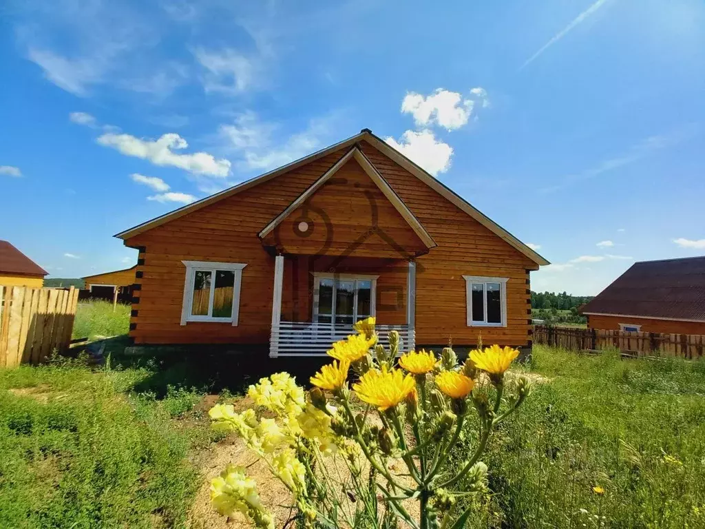 Дом в Иркутская область, Иркутский муниципальный округ, с. Хомутово ... - Фото 0