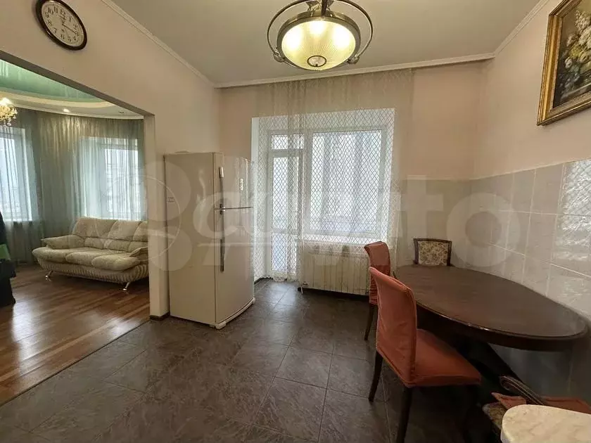 4-к. квартира, 135 м, 8/10 эт. - Фото 1