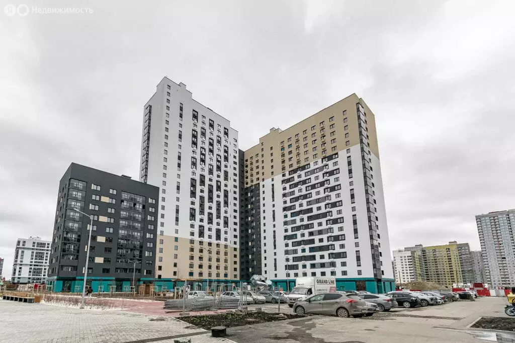 Квартира-студия: Екатеринбург, улица Архитектора Белянкина, 34 (23.3 ... - Фото 1