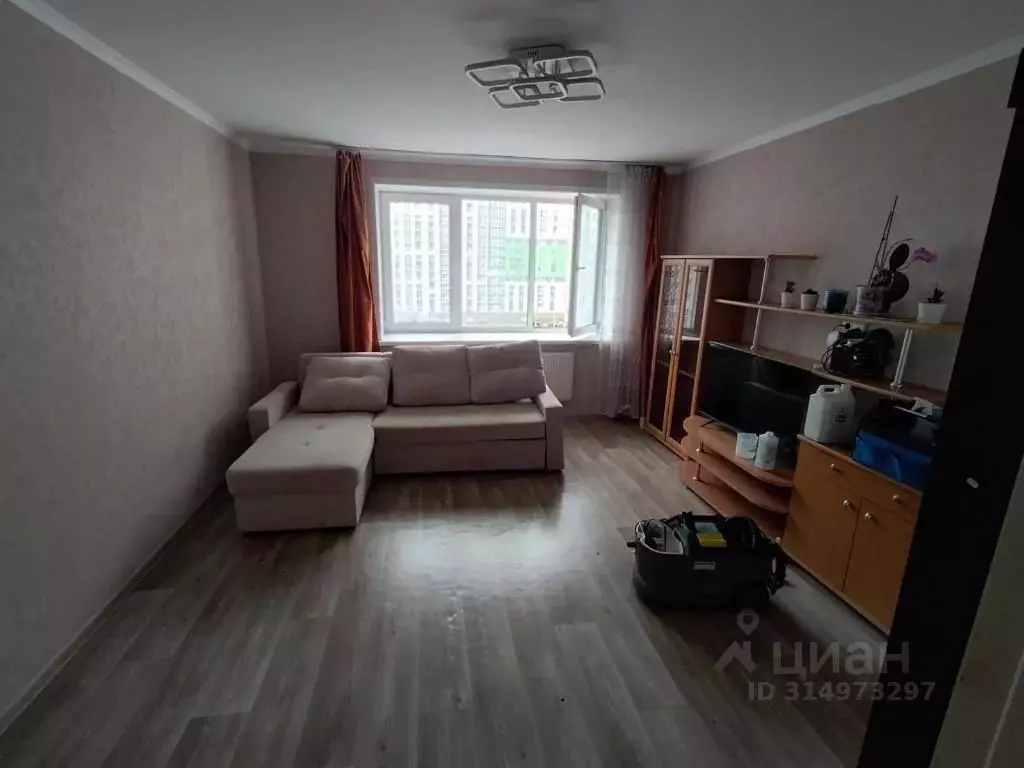3-к кв. Башкортостан, Уфа ул. Гази Загитова, 9 (77.4 м) - Фото 1
