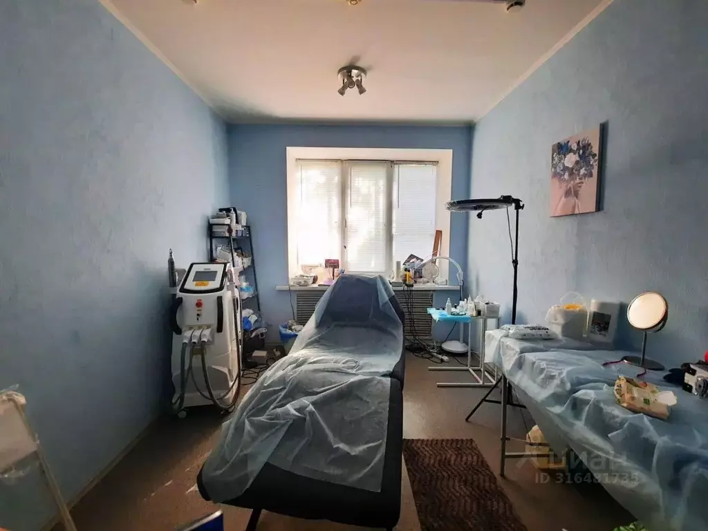 Помещение свободного назначения в Самарская область, Самара Часовая ... - Фото 0