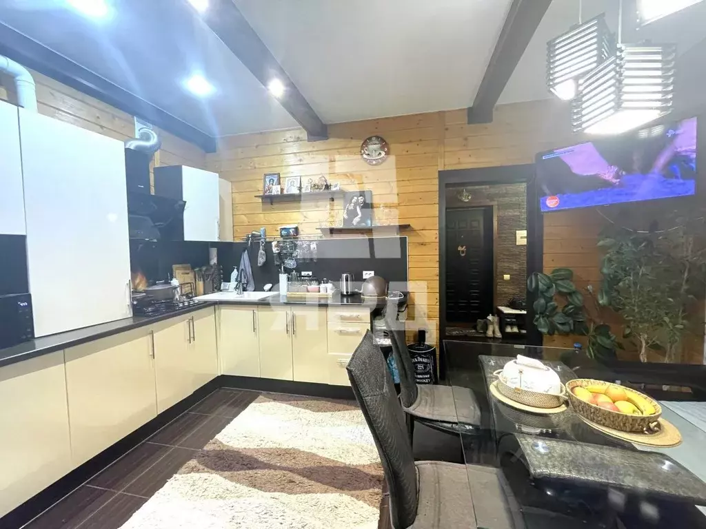 2-к кв. Ростовская область, Таганрог пер. 15-й Новый (66.6 м) - Фото 1