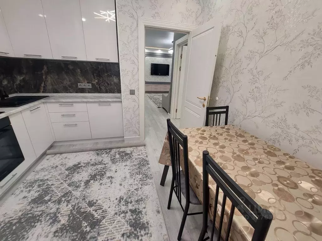 2-к кв. Красноярский край, Красноярск Караульная ул., 43/2 (67.0 м) - Фото 2