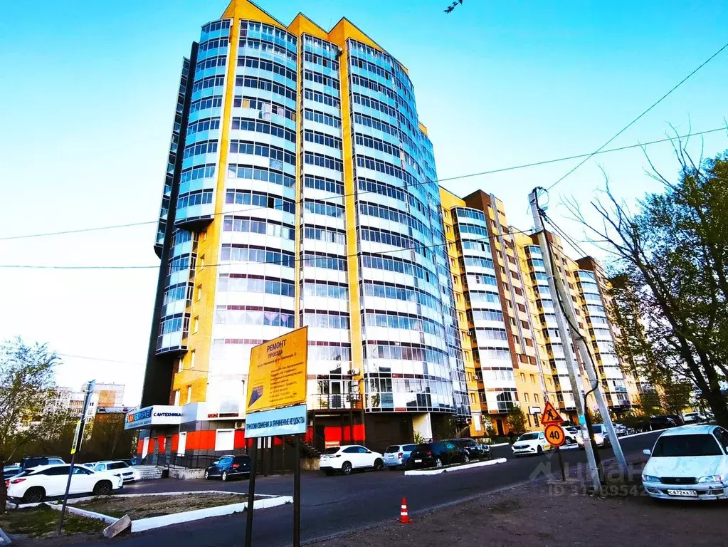 2-к кв. Бурятия, Улан-Удэ Ключевская ул., 54В (77.4 м) - Фото 0