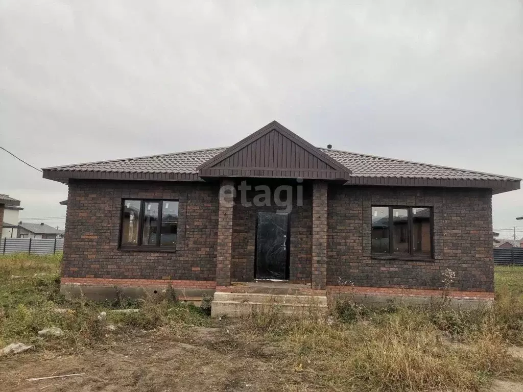 Дом в Башкортостан, Иглинский район, с. Акбердино  (120 м) - Фото 1