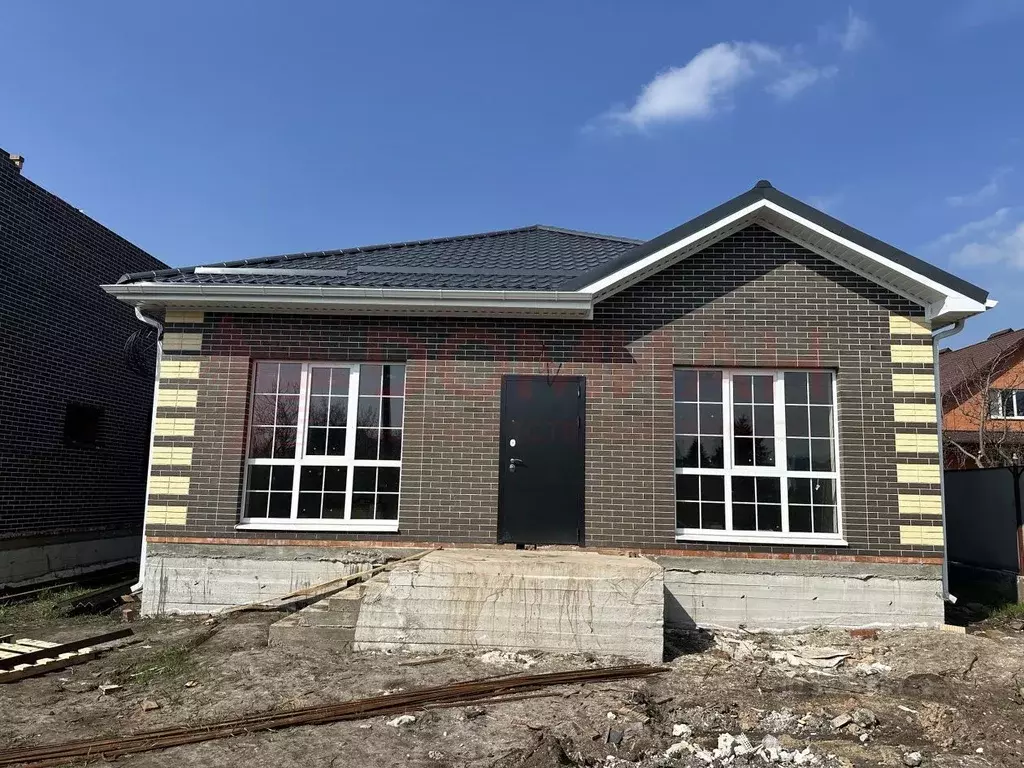 Дом в Ростовская область, Ростов-на-Дону пер. 1-й Лазоревый, 7 (135 м) - Фото 1