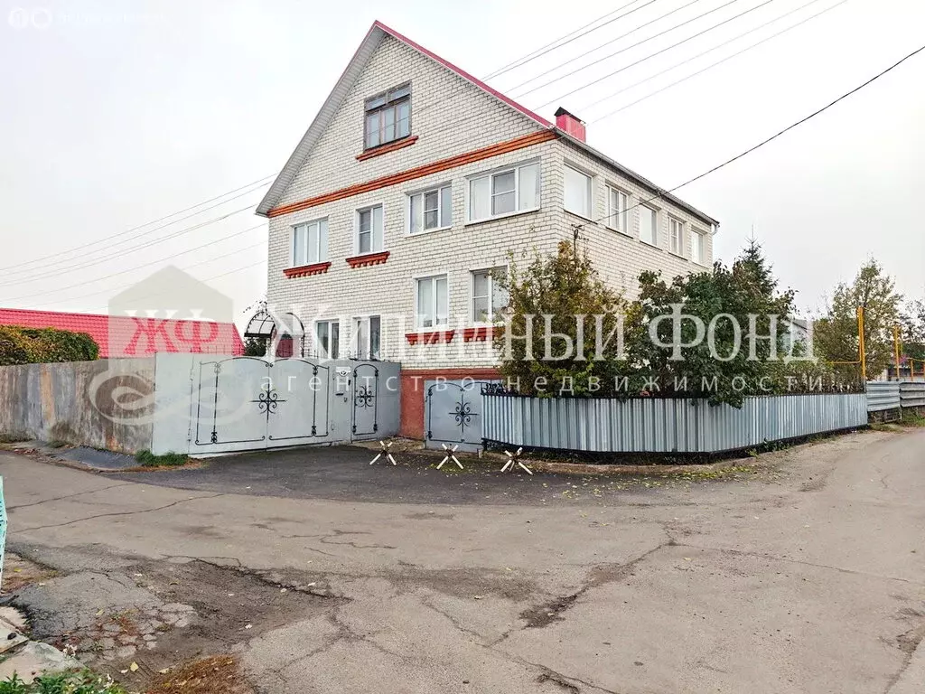 Дом в Курск, 4-я Гуторовская улица, 9А (277.6 м) - Фото 1