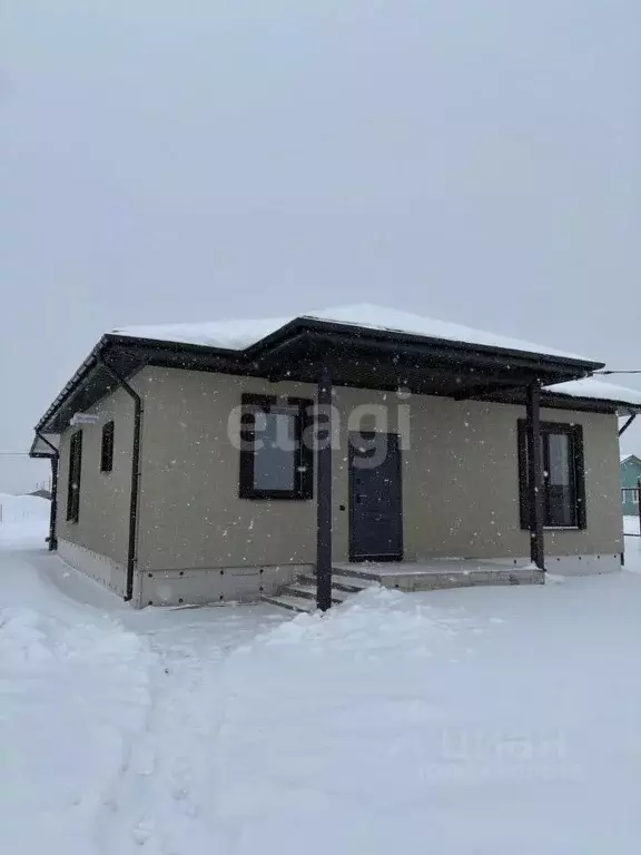 Дом в Свердловская область, Белоярский муниципальный округ, д. Гусева ... - Фото 0