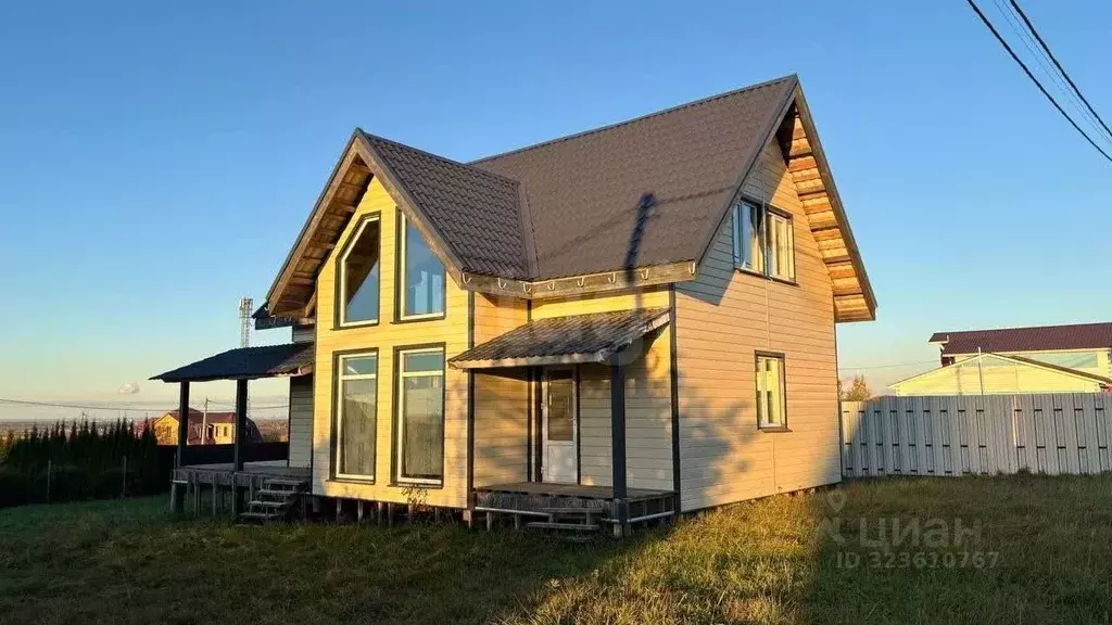 Дом в Ленинградская область, Ломоносовский район, Аннинское городское ... - Фото 1