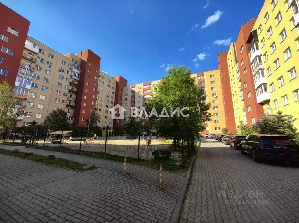 3-к кв. Калининградская область, Калининград Майский пер., 3 (82.0 м) - Фото 1