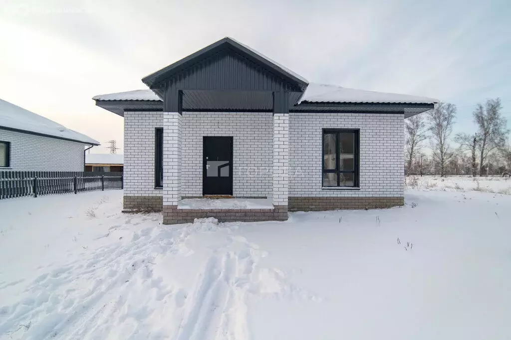 Дом в село Фирсово, жилой комплекс Палитра, улица Ильи Репина, 68 (100 ... - Фото 1