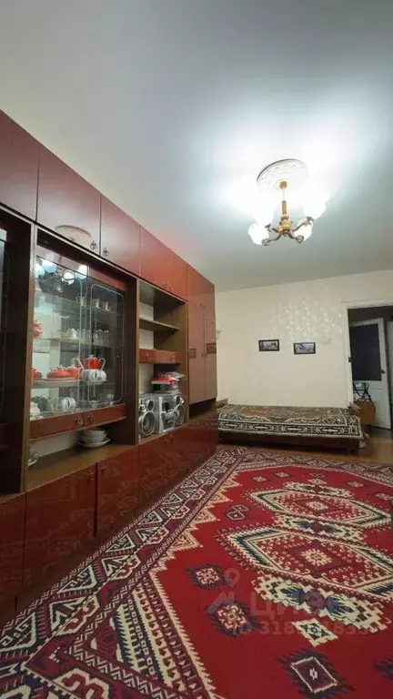 Комната Челябинская область, Челябинск ул. Барбюса, 150 (18.0 м) - Фото 0