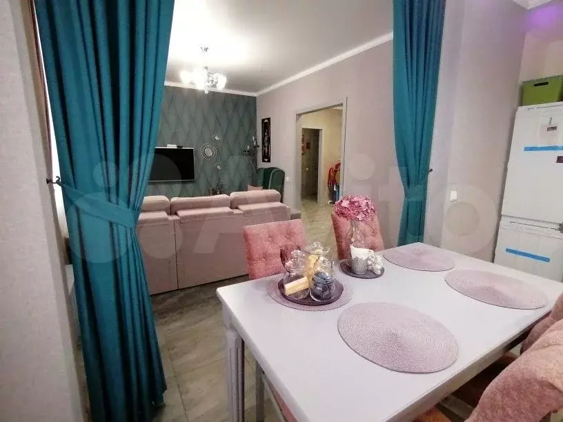 3-к. квартира, 90 м, 6/9 эт. - Фото 0