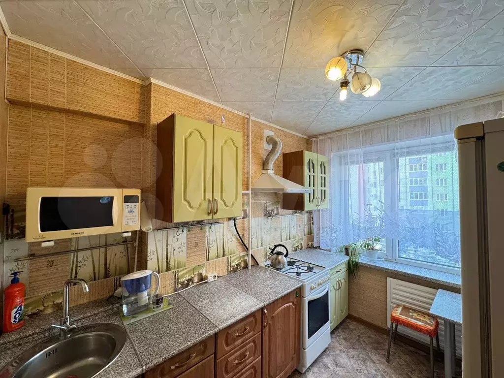 2-к. квартира, 45 м, 5/9 эт. - Фото 0