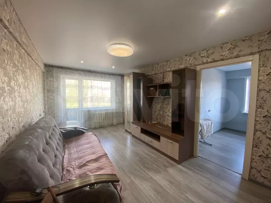 3-к. квартира, 60 м, 2/5 эт. - Фото 0