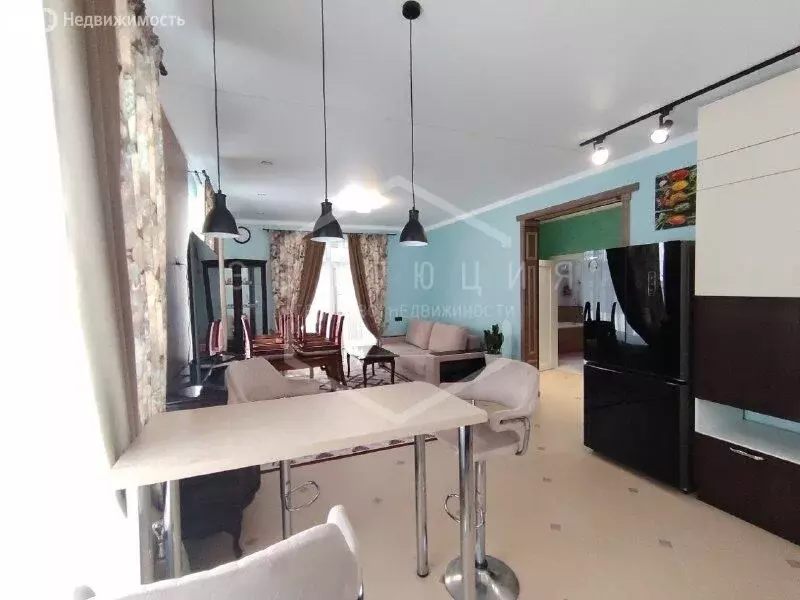 Дом в посёлок Шоссейное, Дачная улица (140 м) - Фото 1