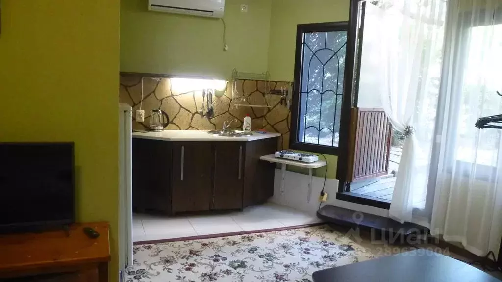 Дом в Краснодарский край, Сочи Сочинское ш., 2/4 (23 м) - Фото 1