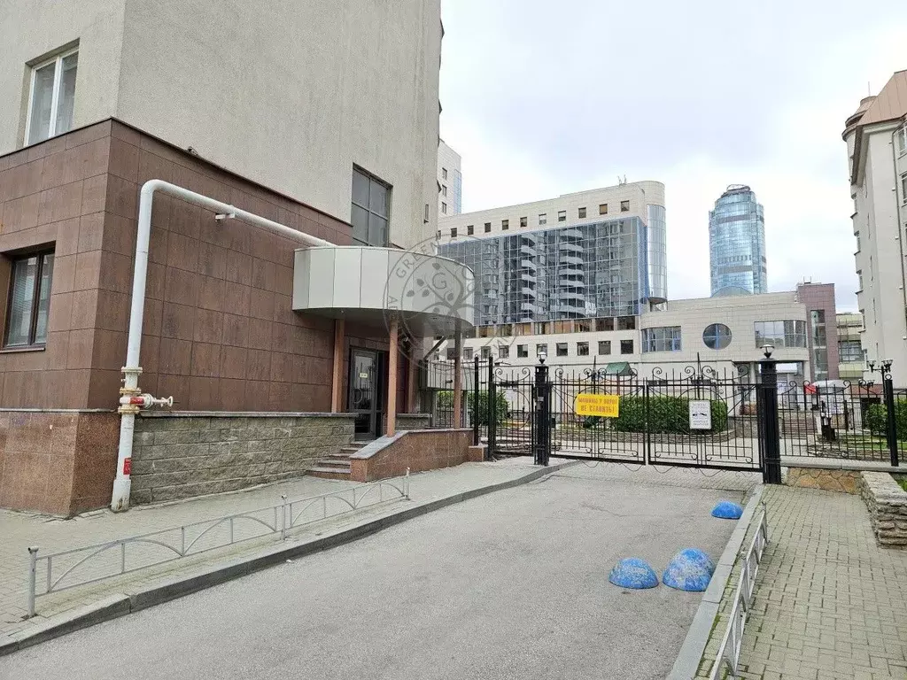 3-к кв. Свердловская область, Екатеринбург ул. Белинского, 41 (79.0 м) - Фото 1