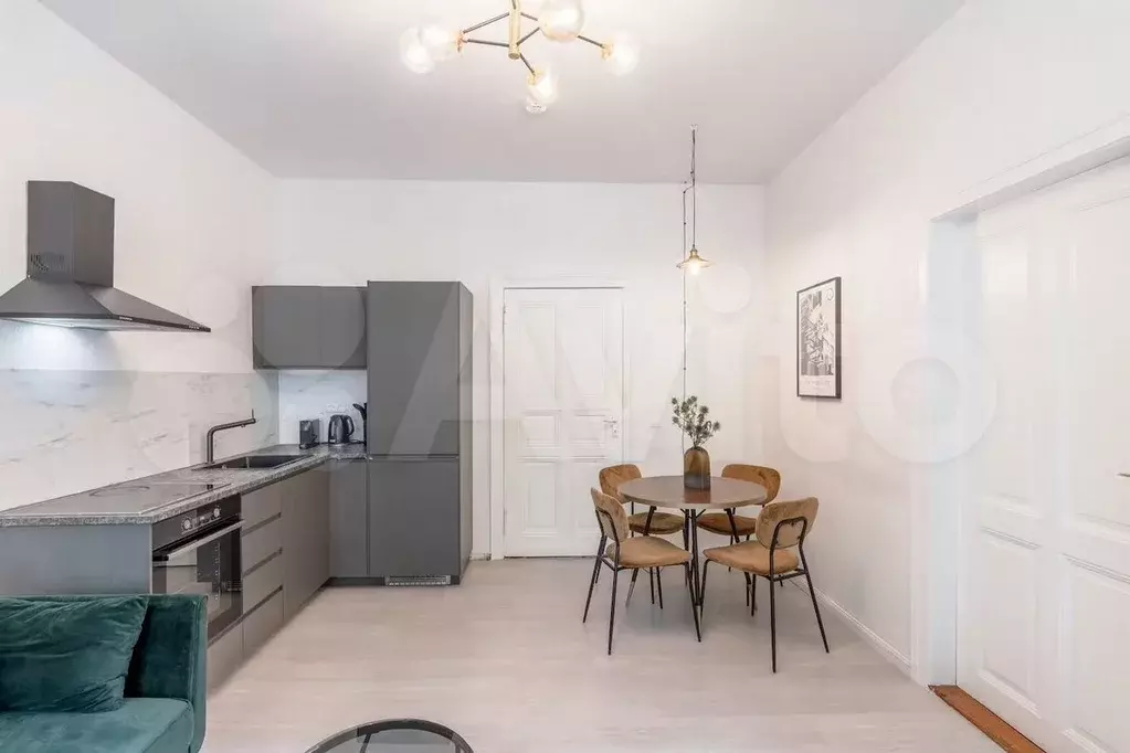 2-к. квартира, 60 м, 3/8 эт. - Фото 0