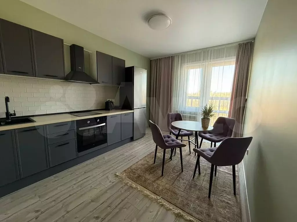 1-к. квартира, 40 м, 4/9 эт. - Фото 1