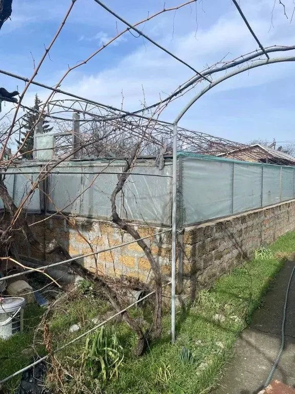 Дом в Крым, Бахчисарайский район, Почтовое пгт ул. Альминская (50 м) - Фото 2