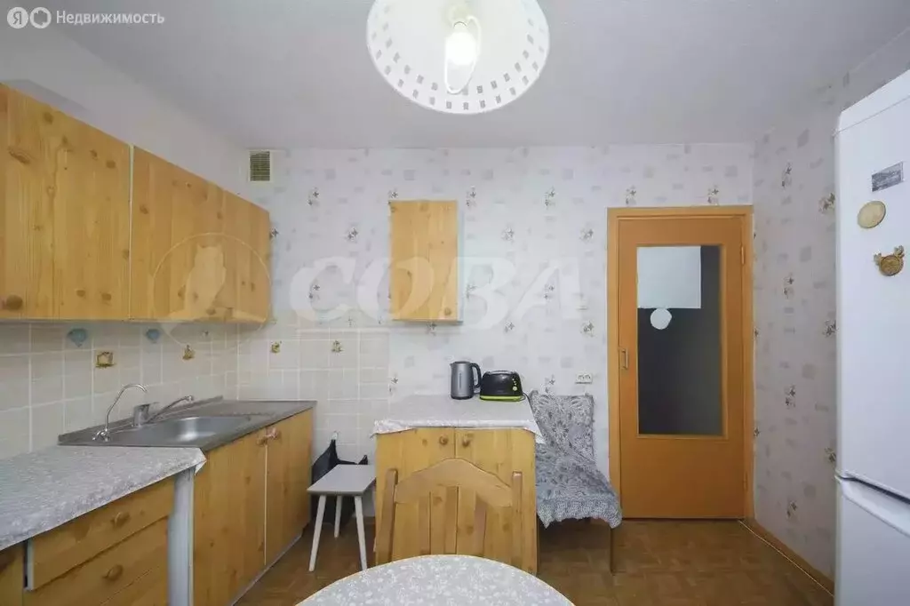 2-комнатная квартира: Тюмень, улица 30 лет Победы, 148к2 (56.1 м) - Фото 0