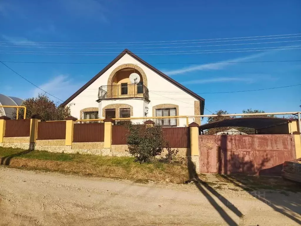 Дом в Крым, Кировский район, Старый Крым городское поселение пер. 6-й ... - Фото 1