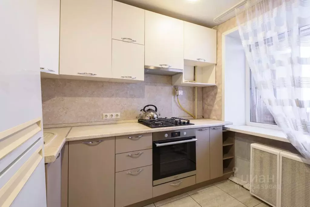 3-к кв. Татарстан, Казань ул. Серова, 15 (63.0 м) - Фото 1