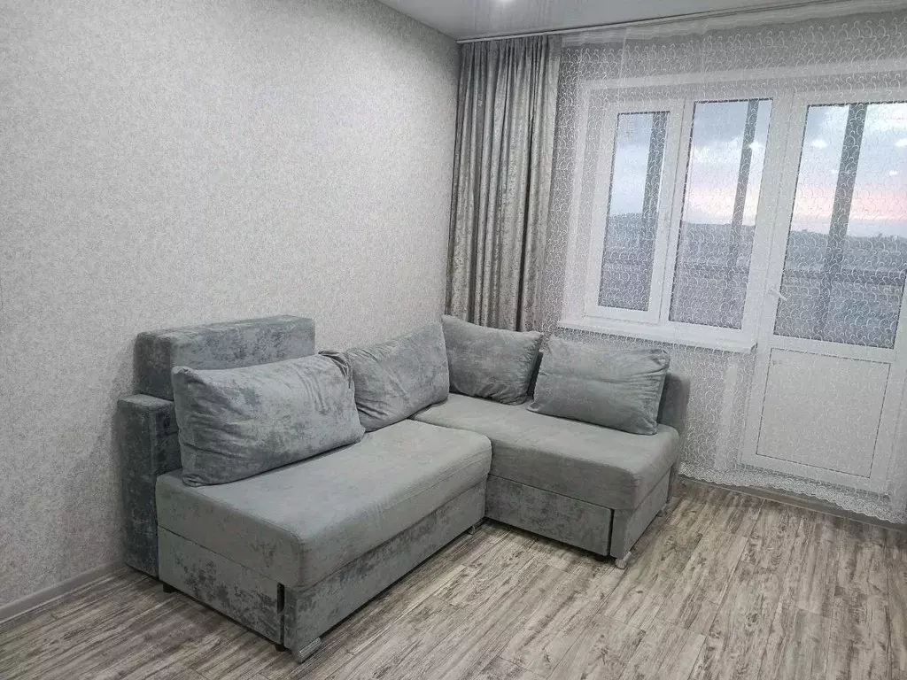 2-к кв. Красноярский край, Красноярск ул. Александра Матросова, 36 ... - Фото 1