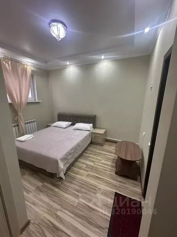 Комната Новосибирская область, Новосибирск ул. Панфиловцев, 60А - Фото 2