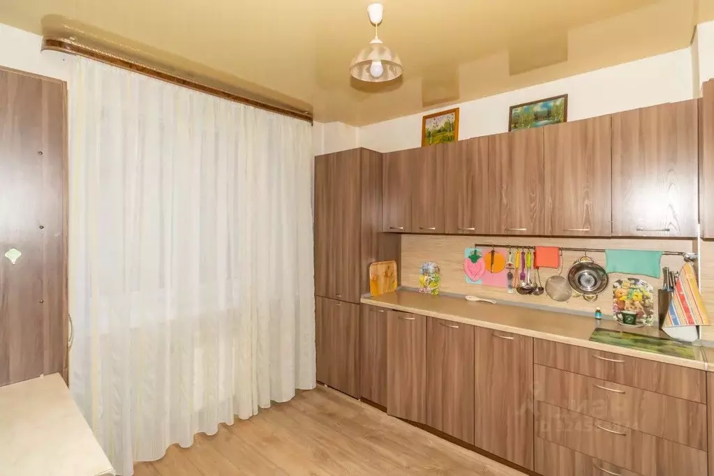 Комната Челябинская область, Челябинск Российская ул., 19Б (19.7 м) - Фото 2