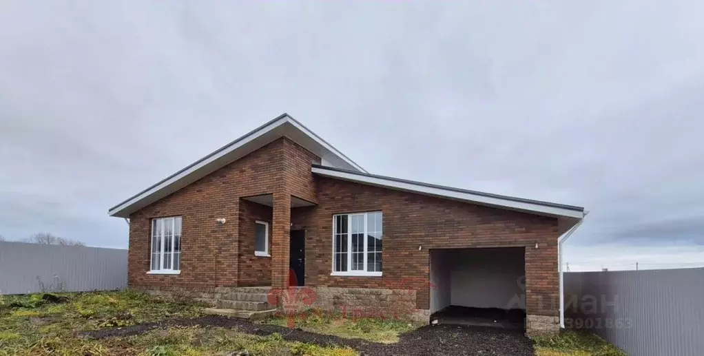 Дом в Белгородская область, Белгородский район, Дубовское с/пос, пос. ... - Фото 1