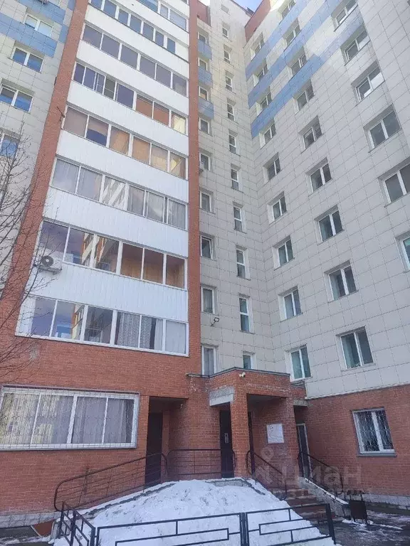 3-к кв. Новосибирская область, Новосибирск Петропавловская ул., 5/1 ... - Фото 0