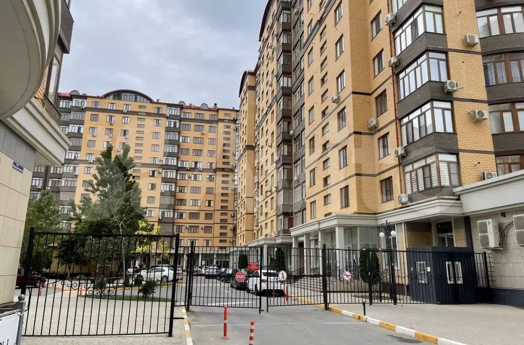 2-к. квартира, 55 м, 3/12 эт. - Фото 0