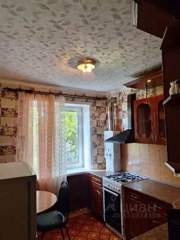 3-к кв. Саратовская область, Энгельс 2-й мкр, 31 (56.3 м) - Фото 1