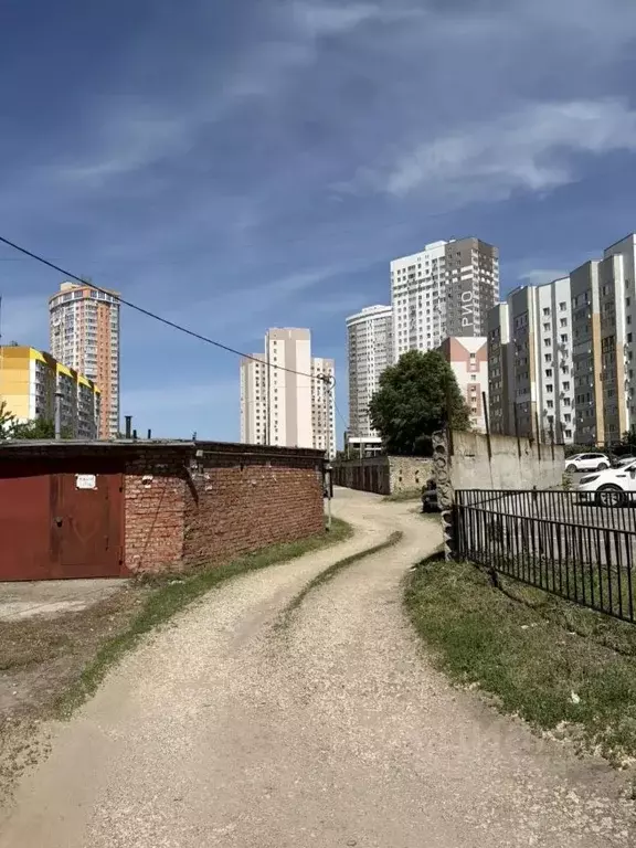 Гараж в Саратовская область, Энгельс ул. Шурова Гора, 7/1 (20 м) - Фото 1